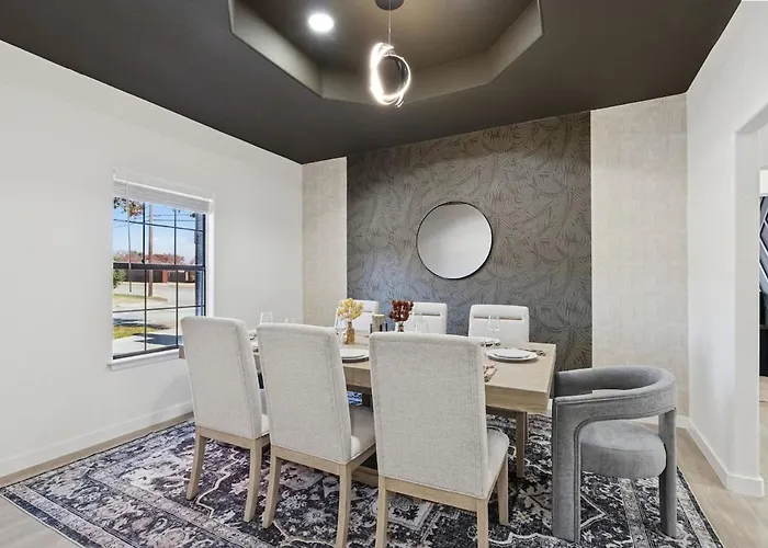 Casa de férias Fifa Retreat Sleeps 26 Stockyards Dfw Basecamp