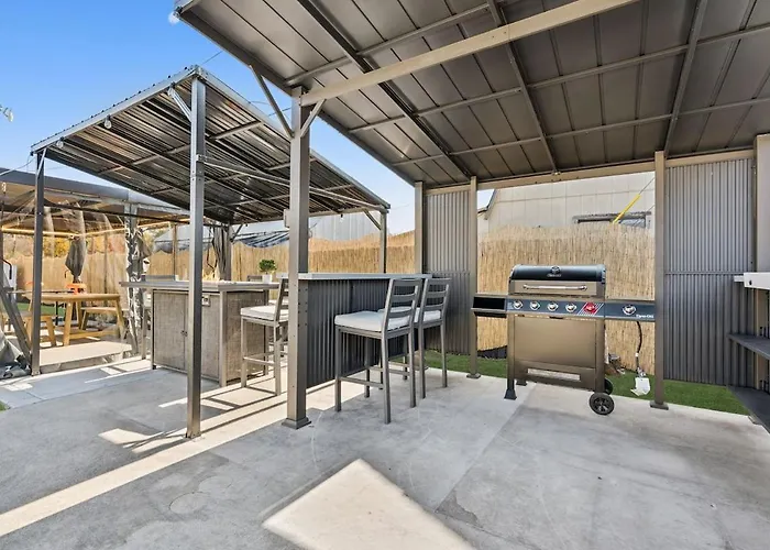 Fifa Retreat Sleeps 26 Stockyards Dfw Basecamp Ferienhaus