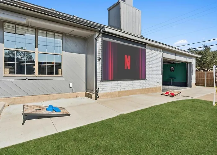 Fifa Retreat Sleeps 26 Stockyards Dfw Basecamp *