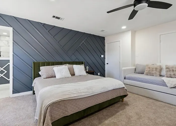 Fifa Retreat Sleeps 26 Stockyards Dfw Basecamp Ferienhaus Fort Worth